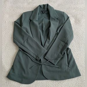 Athleta business jacket with string tie. New with no tags size 14.
